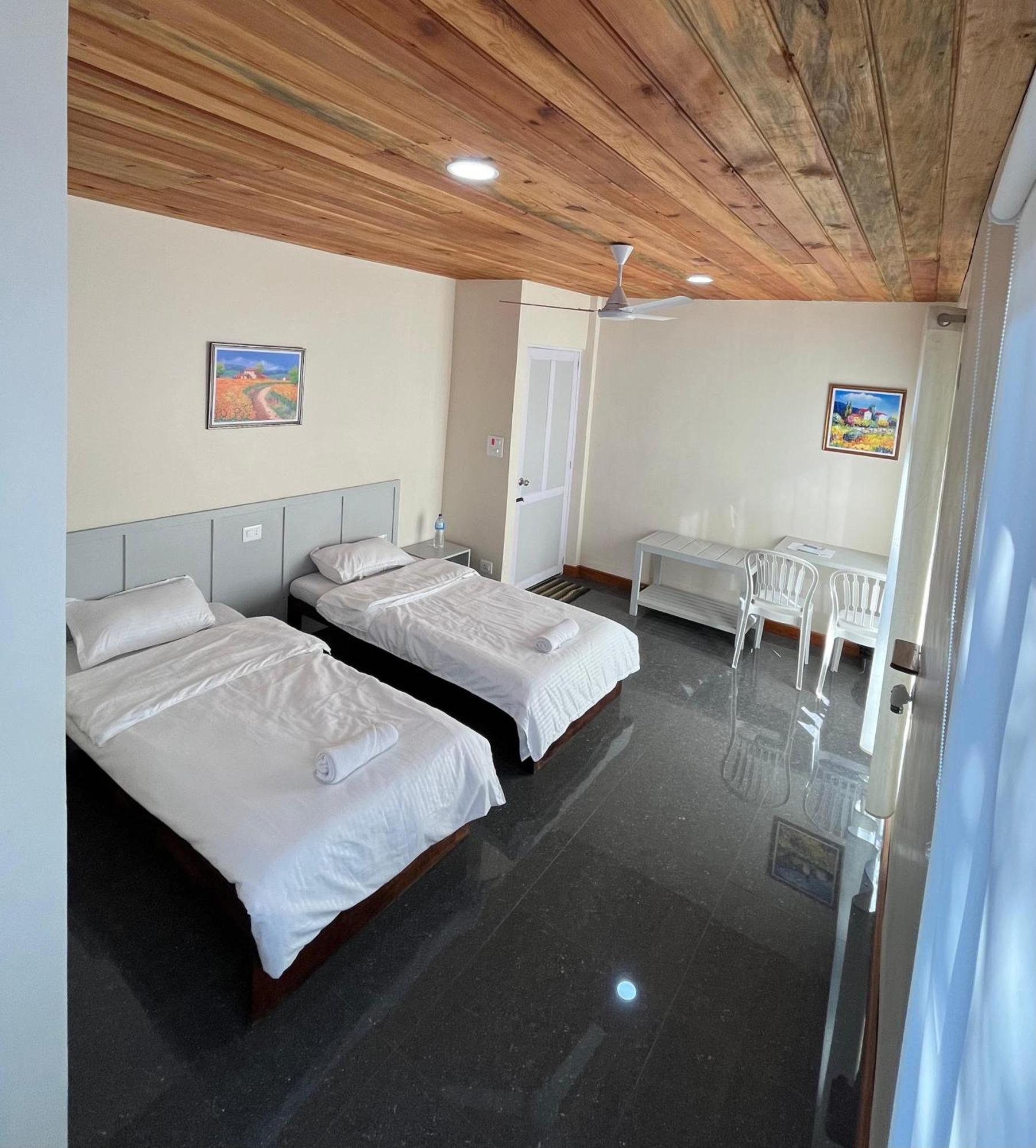 Providence Guesthouse Churachandpur Dış mekan fotoğraf